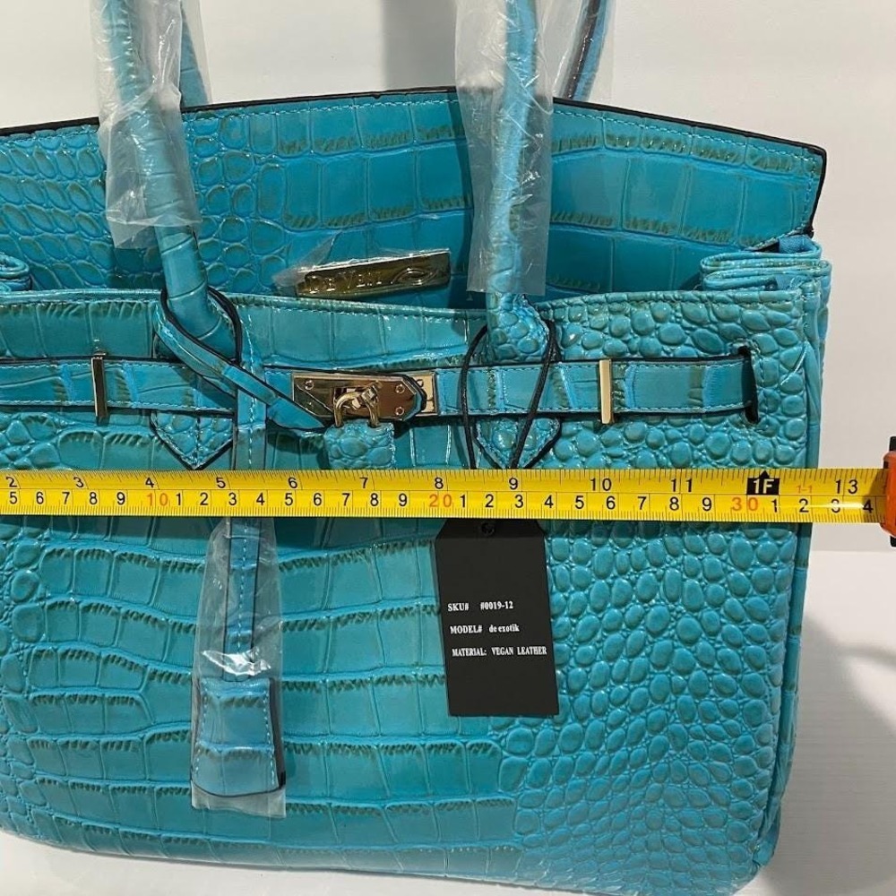 Beautiful Large De Vesi Faux Leather Crocodile Handbag Vegan Hand Bag NWT - Picture 14 of 16